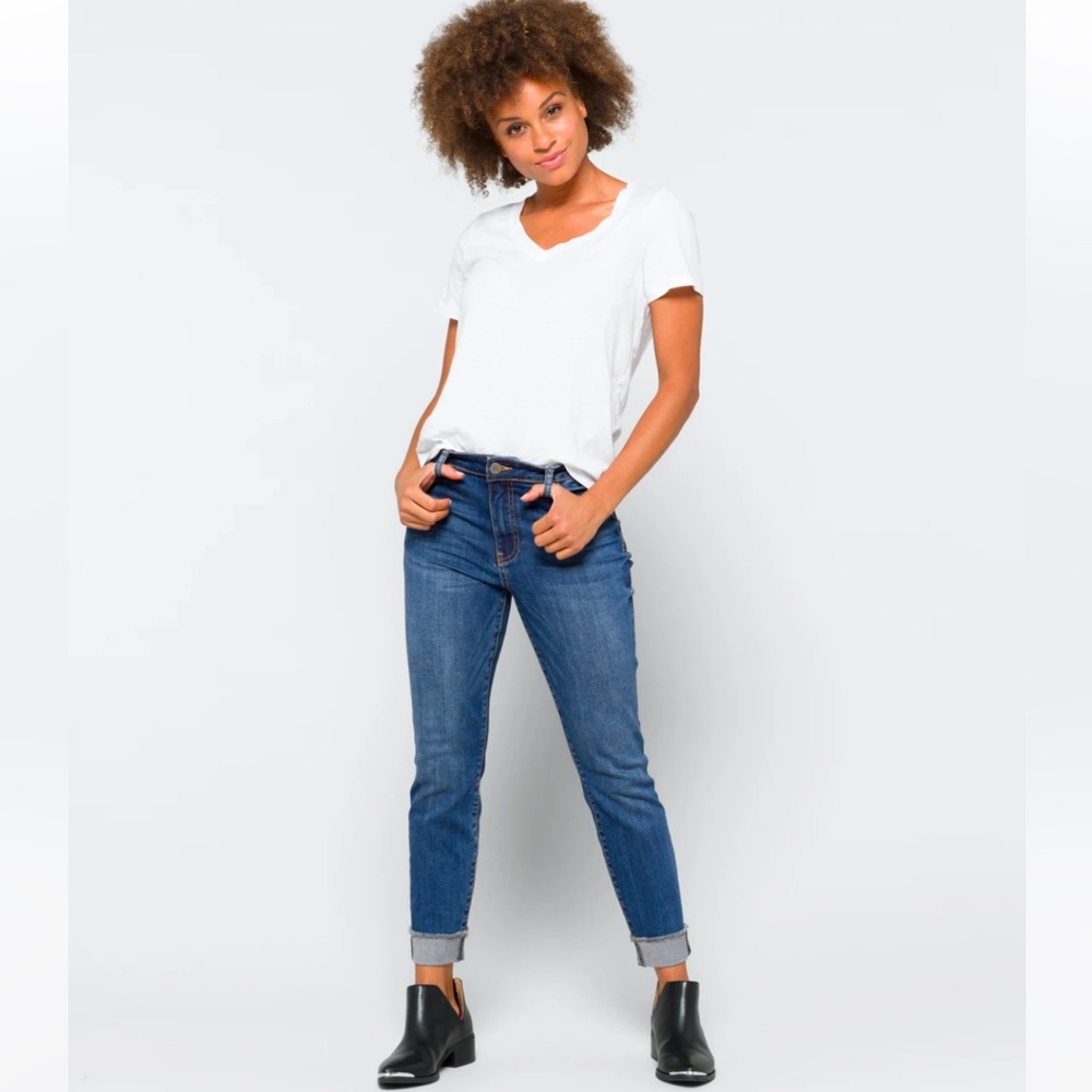 KUT FROM THE KLOTH Amy Frayed Hem High Rise Boyfriend Jean Size:10 NWT